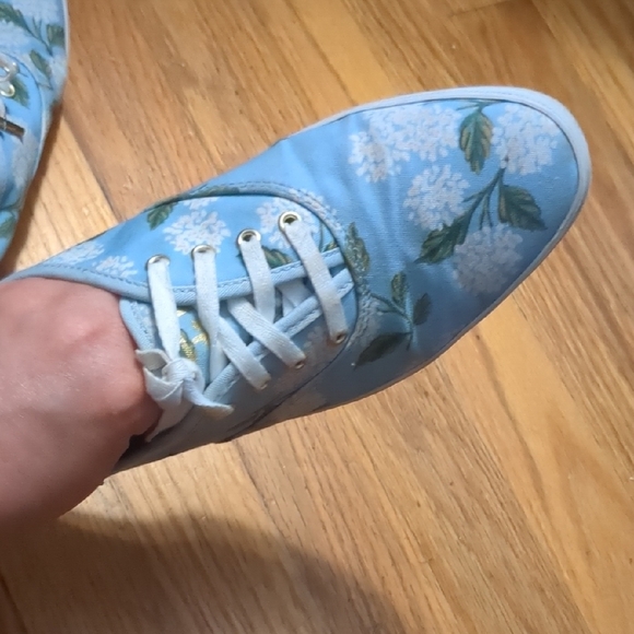 Floral Blue Sneakers - Picture 3 of 12
